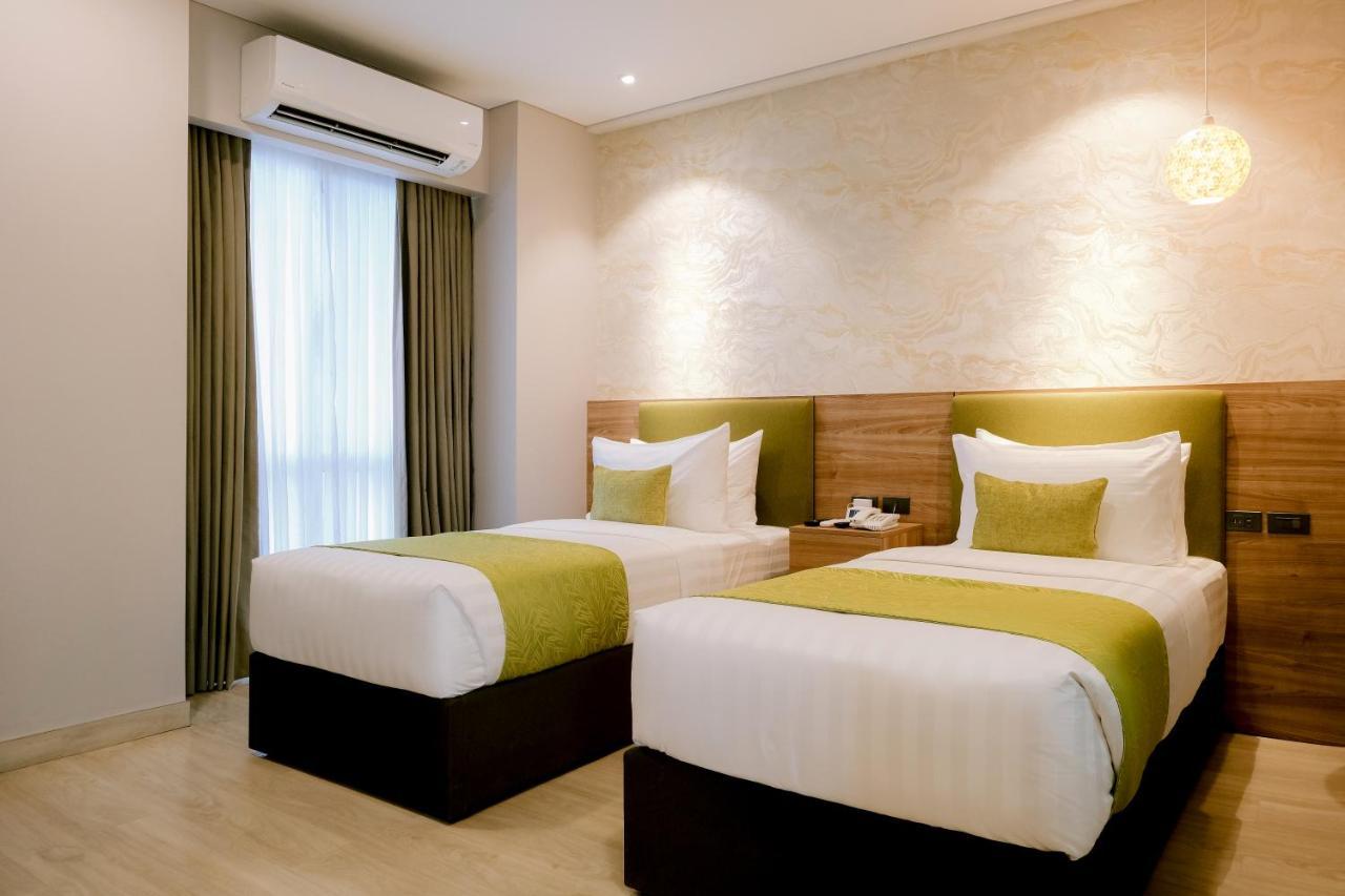 Goldberry Suites And Hotel Cebu Exteriör bild