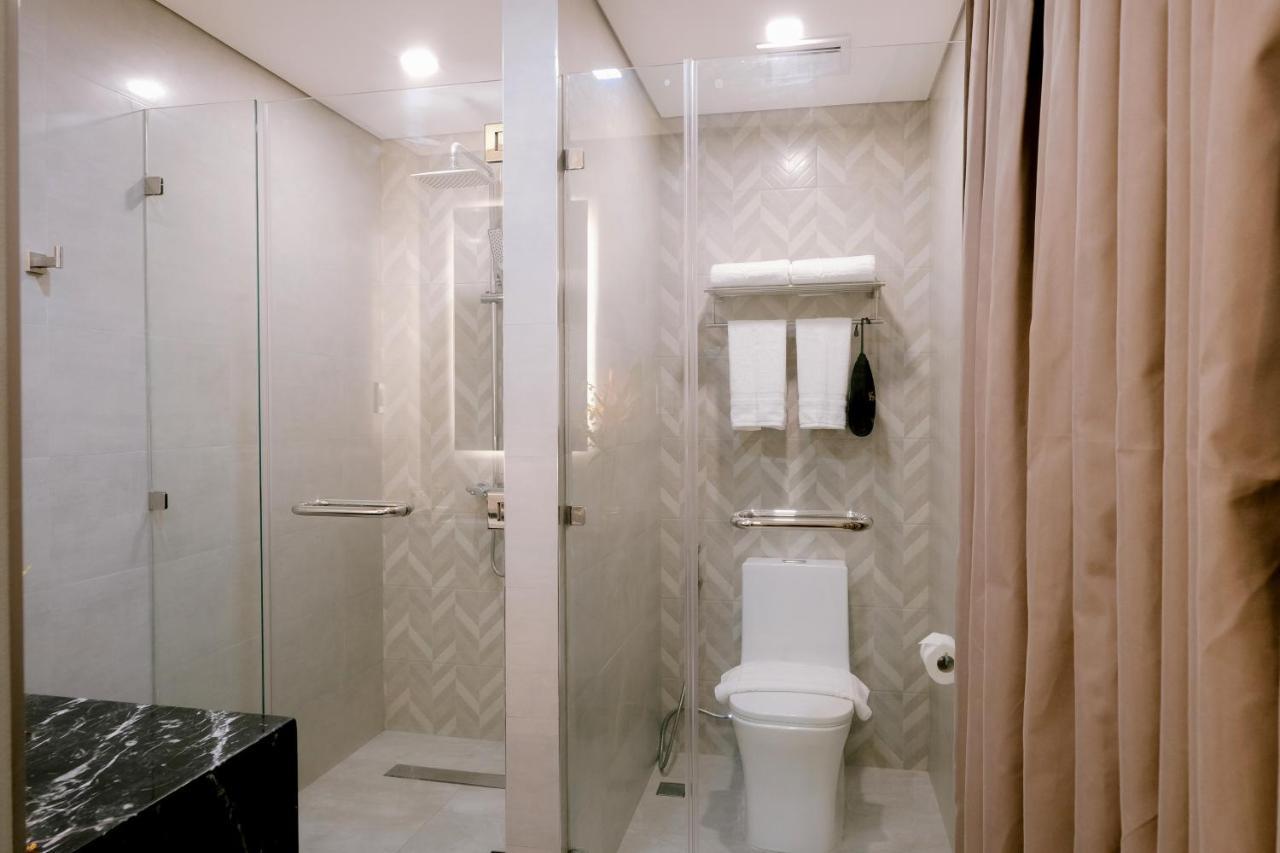 Goldberry Suites And Hotel Cebu Exteriör bild