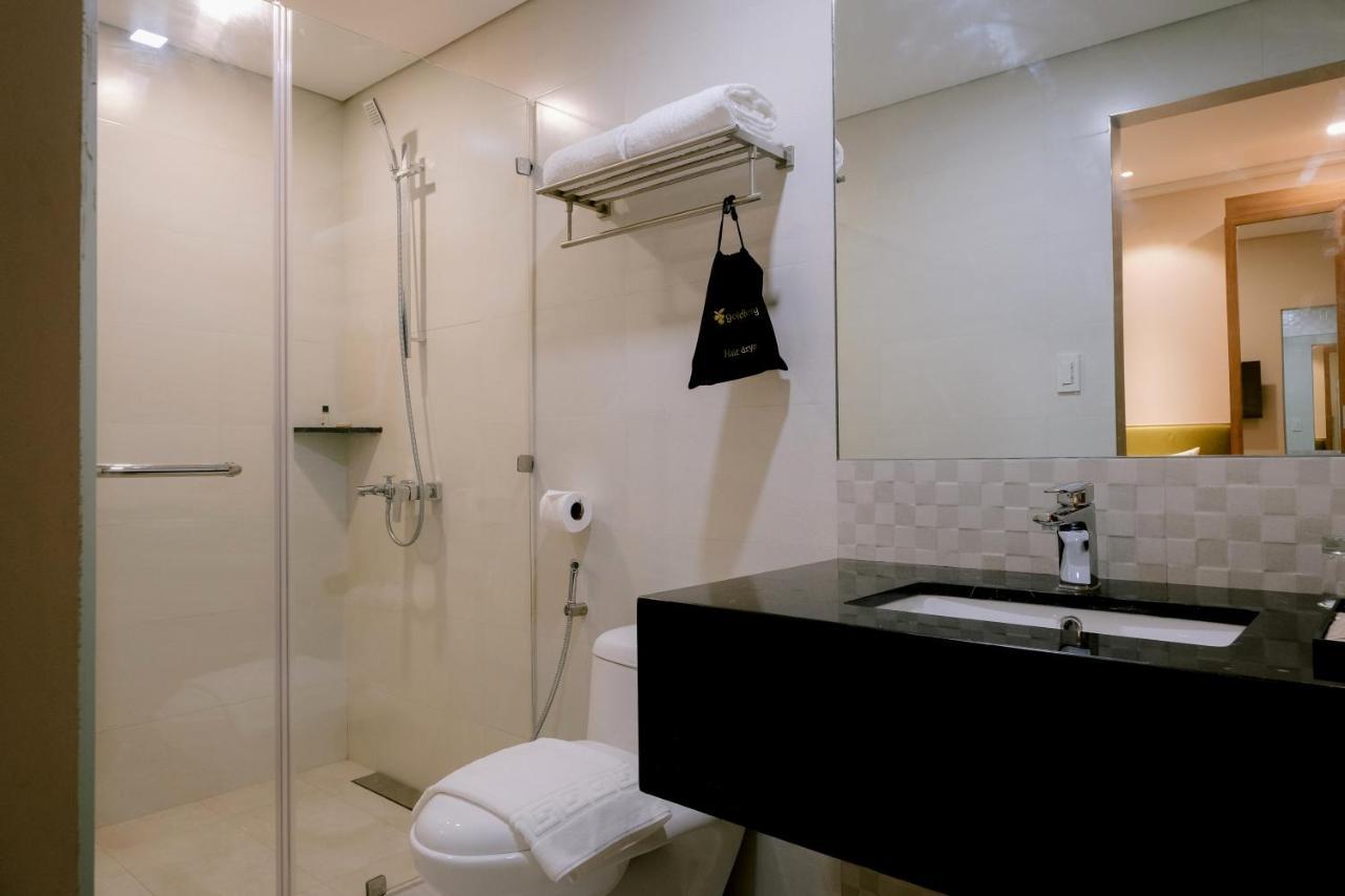 Goldberry Suites And Hotel Cebu Exteriör bild