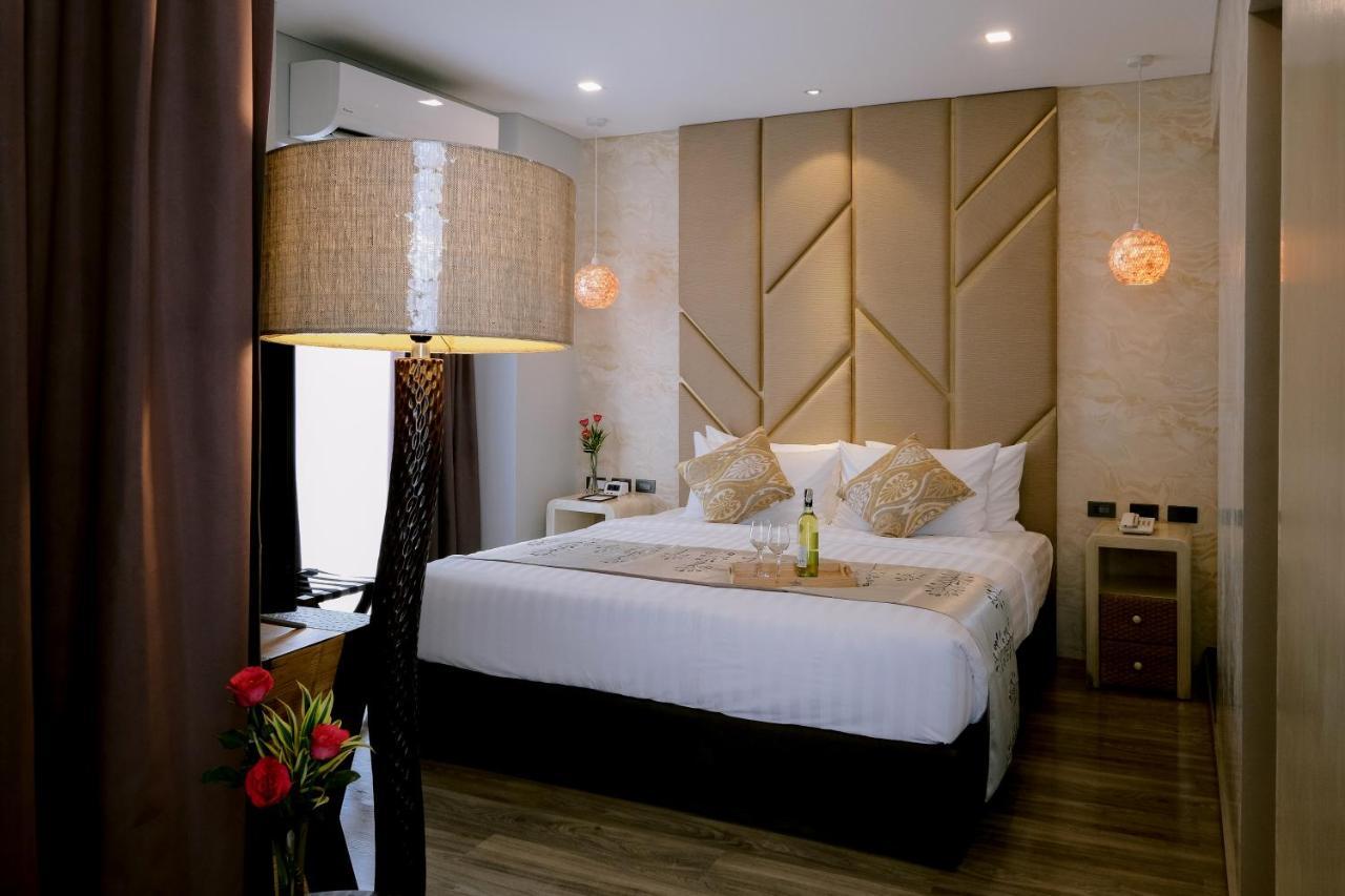 Goldberry Suites And Hotel Cebu Exteriör bild